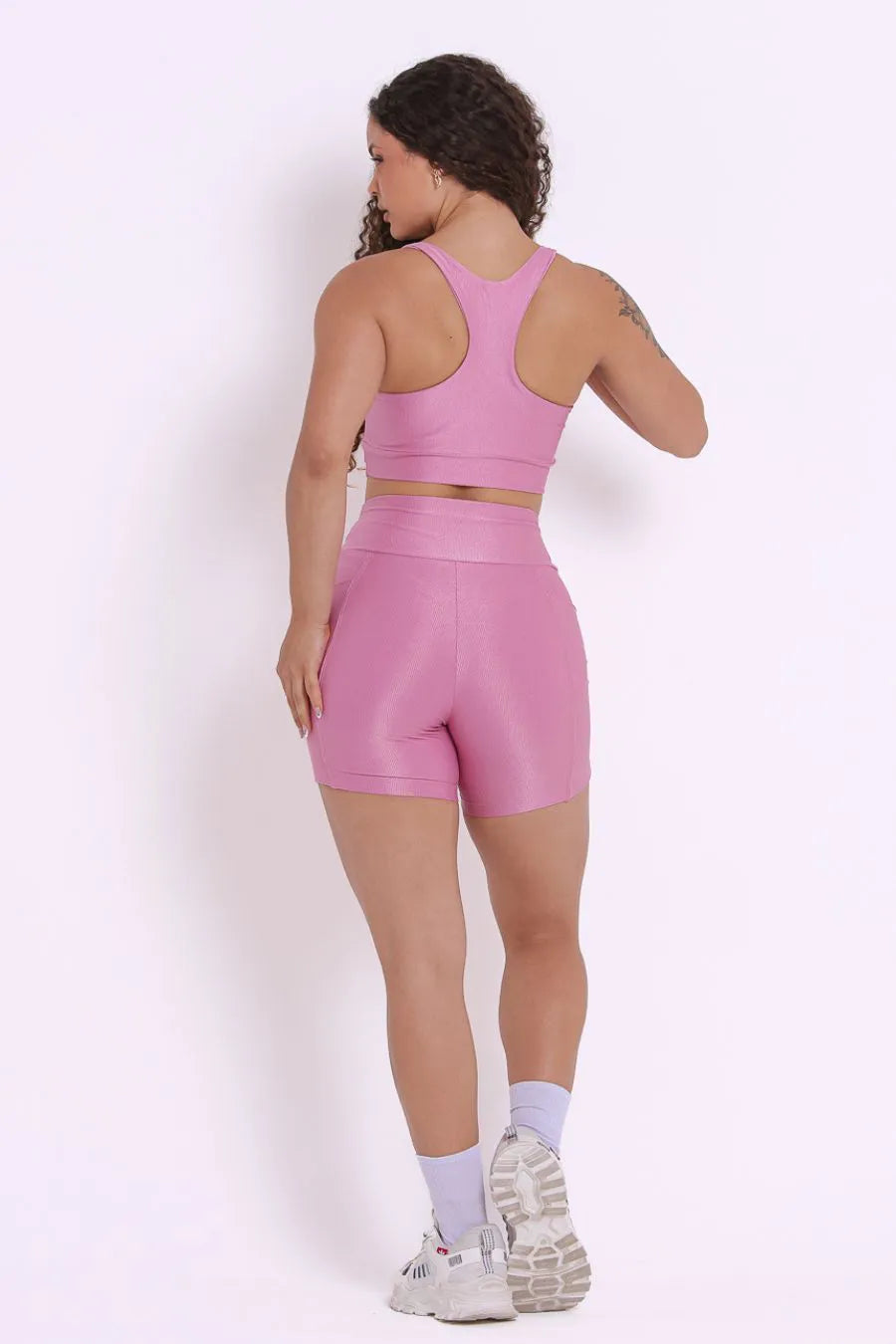 Conjunto Canelado de compressão Short com BOLSO